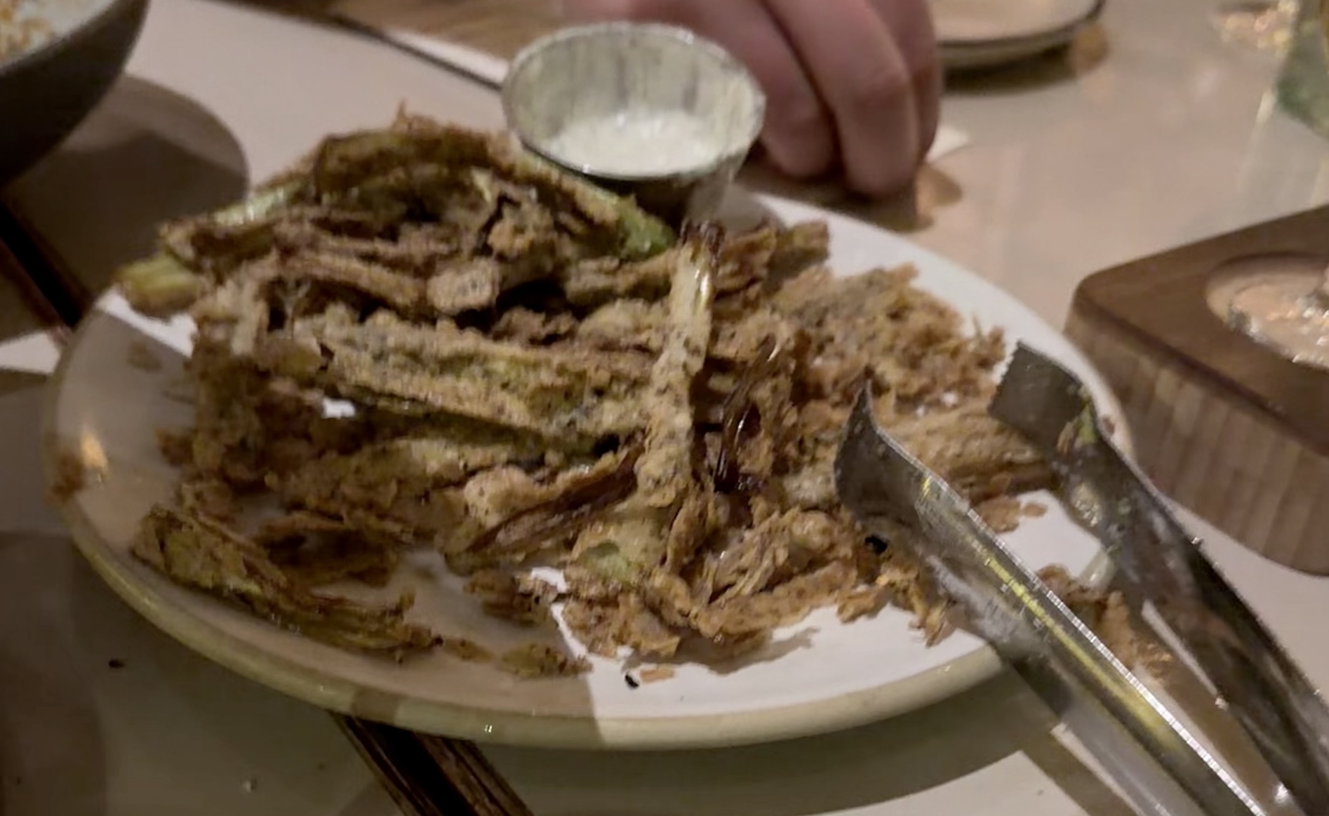 Some fried leeks on a plate